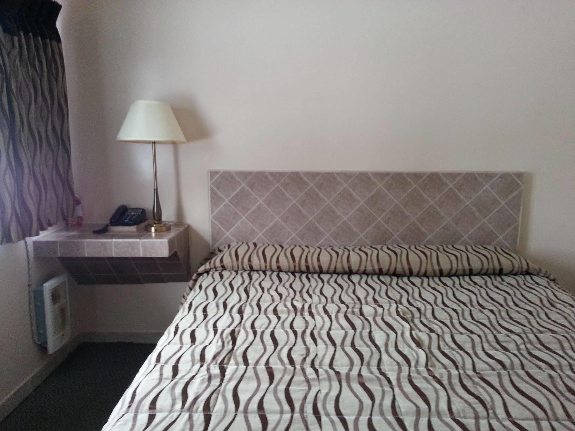 Pleasant Stay Motel Ancaster 외부 사진