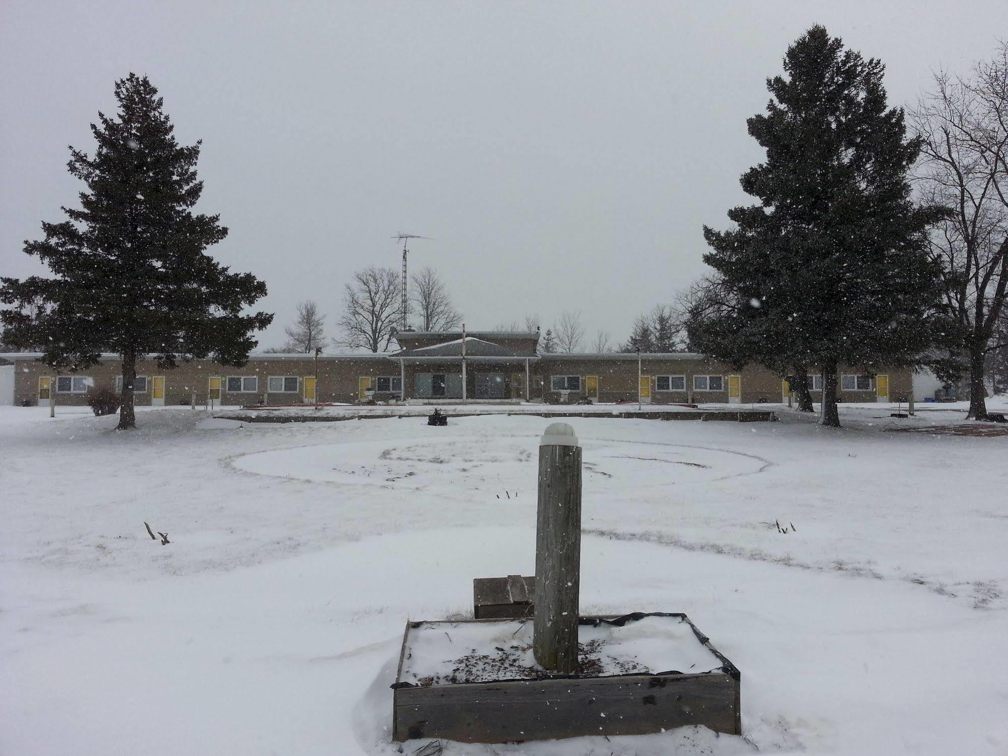 Pleasant Stay Motel Ancaster 외부 사진